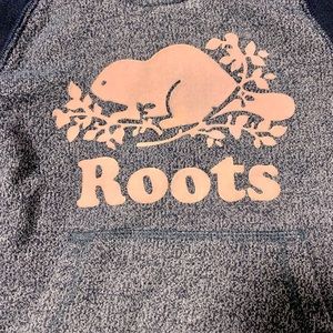 Navy Roots hoodie, fits like XS